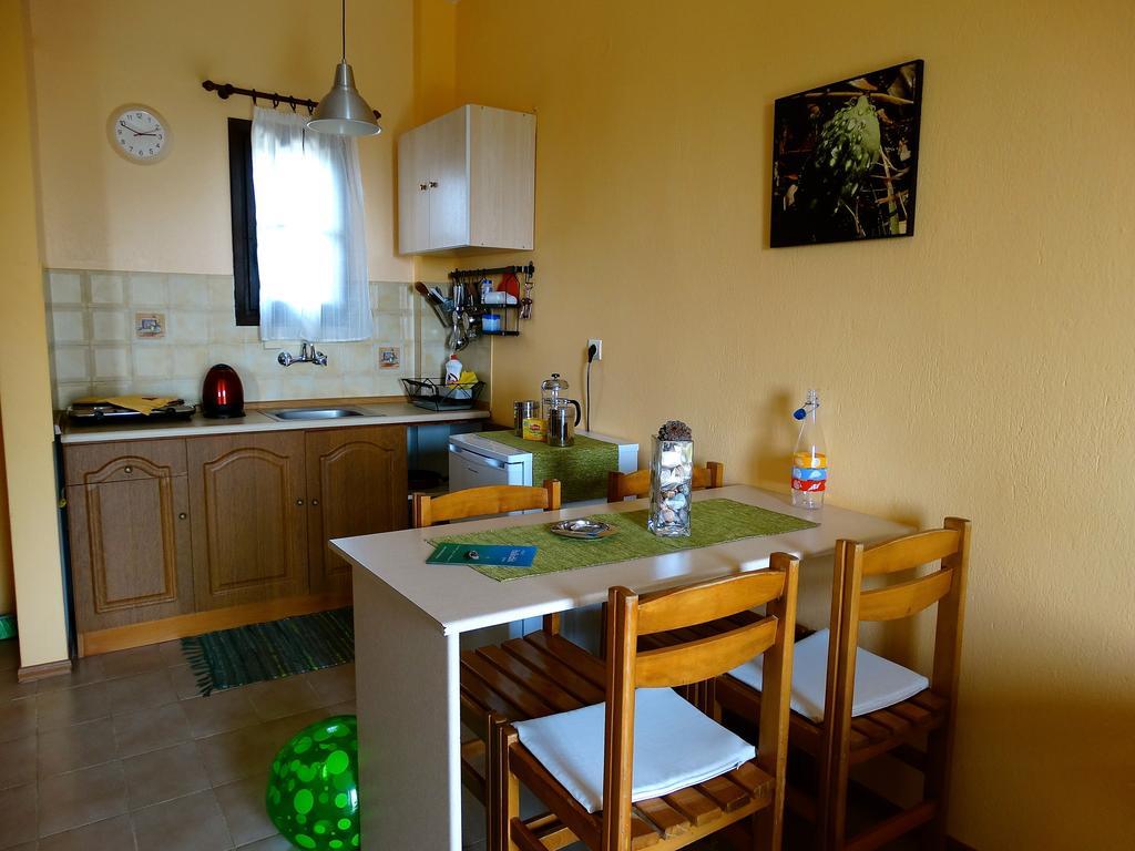 Apartments Karpetis A Green Paradise Psakoudia Luaran gambar