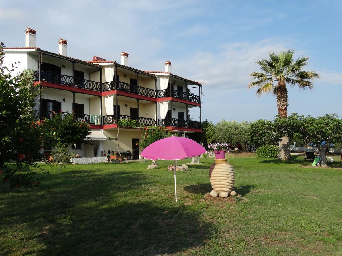 Apartments Karpetis A Green Paradise Psakoudia Luaran gambar